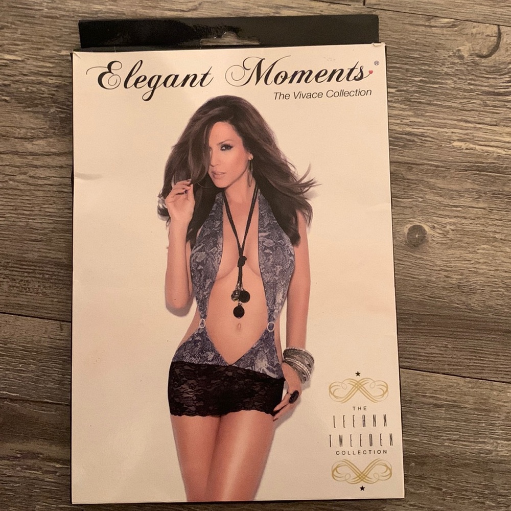 Elegant moments lingerie
